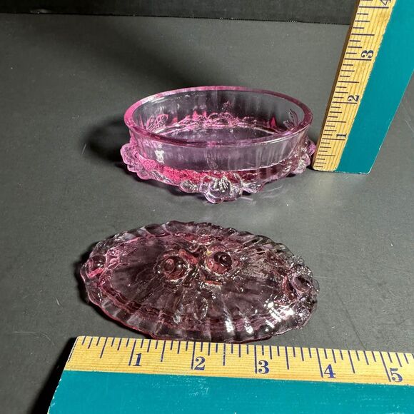 Vintage Pink Glass Fenton Ring Box [Item 843] - Picture 6 of 6